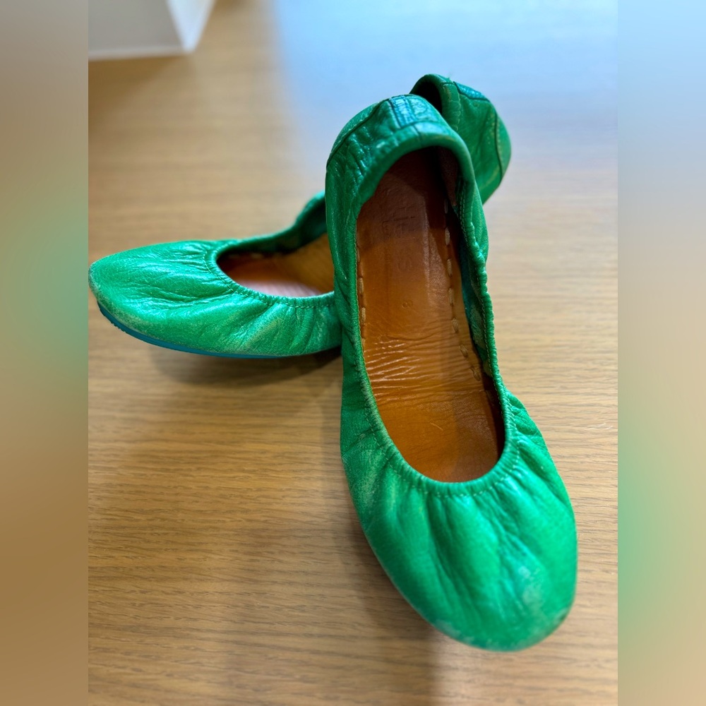 Tieks Clover Green Ballet Flats - size 8, good condition